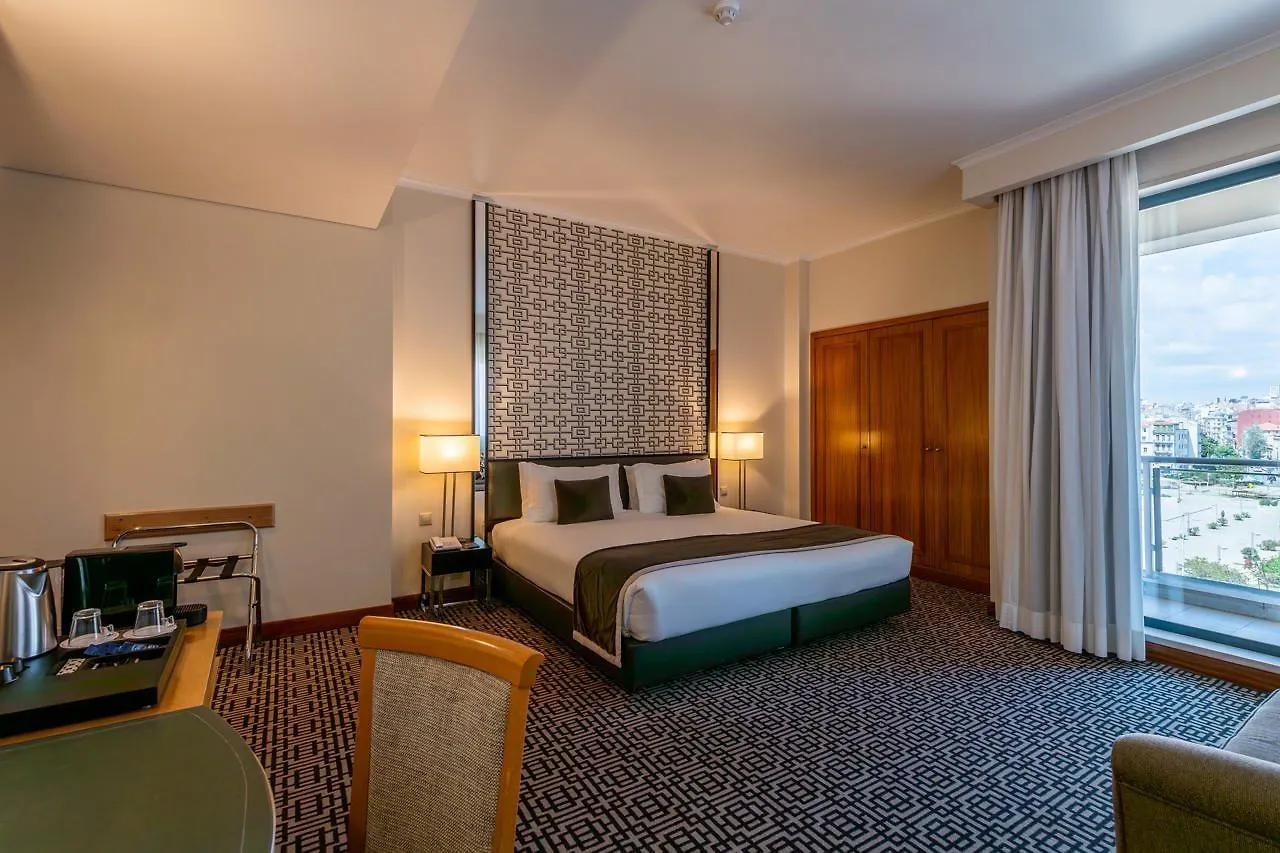 Hotel Mundial Lisbon 4*,  Portugal
