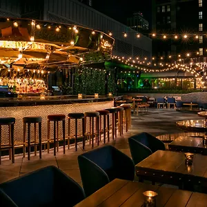 ホテル Moxy Nyc タイムズ スクエア ****