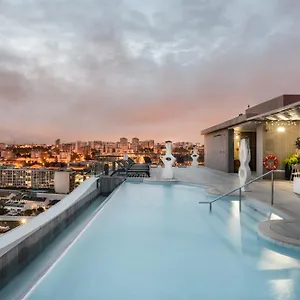 فندق Eurostars Universal