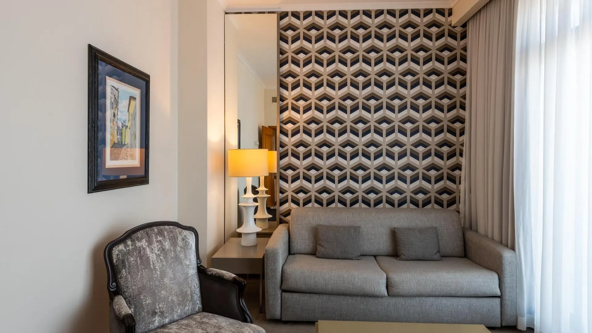 Hotel Mundial Lisbon 4*,